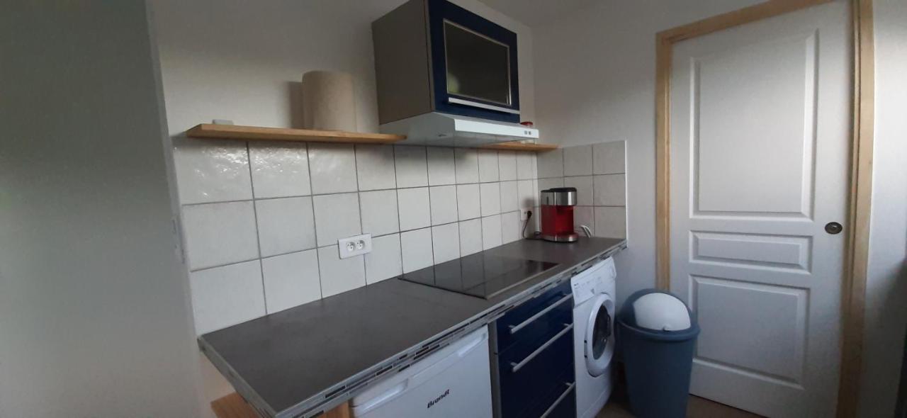 16 Bis C Les Gites Bigoudens Ploneour-Lanvern Exterior photo